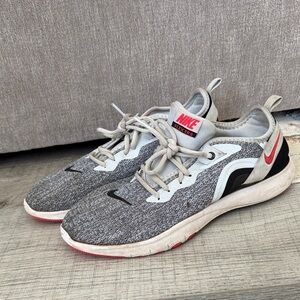 Nike Women’s Gray and Pink Sneakers